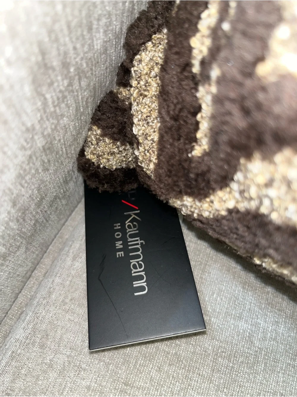 1-NWT P/Kaufmann luxe Brown Ivory Zebra design decorative pillow